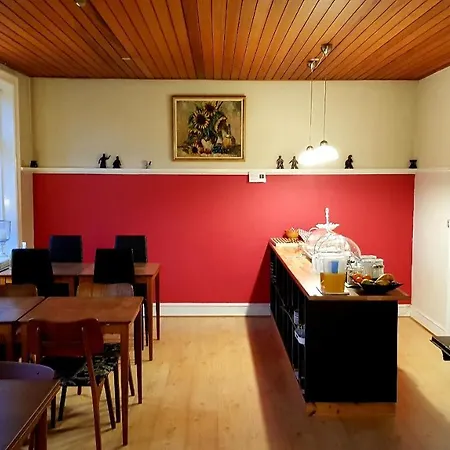 Sverre's Hotel 2*